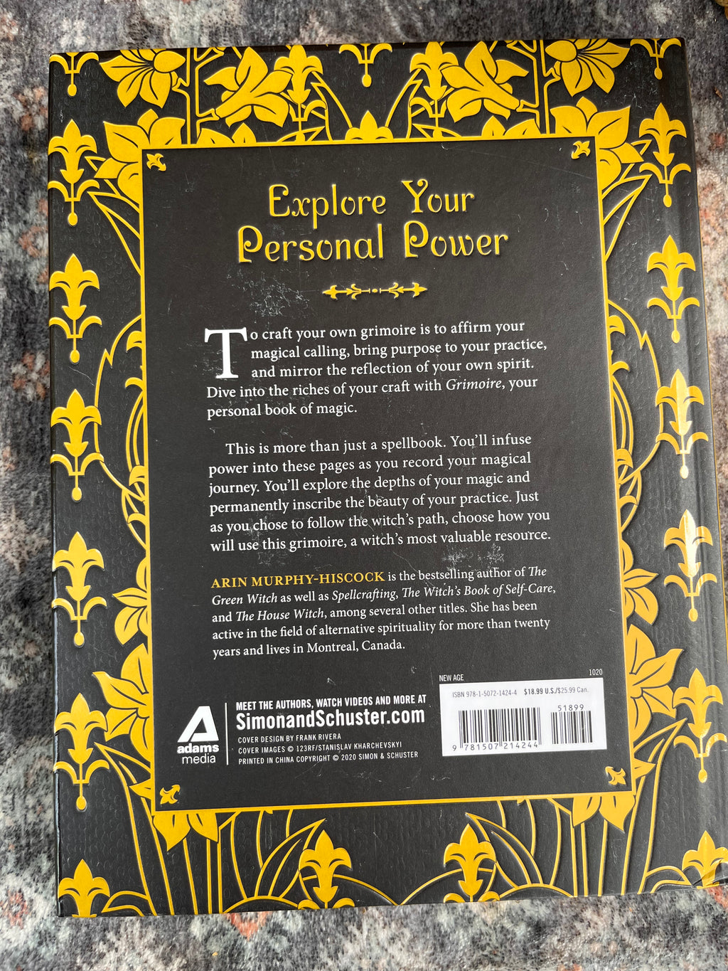 Grimoire: A personal and Magical Record of Spells, Rituals, and Divinations by Arin Murphy-Hiscock